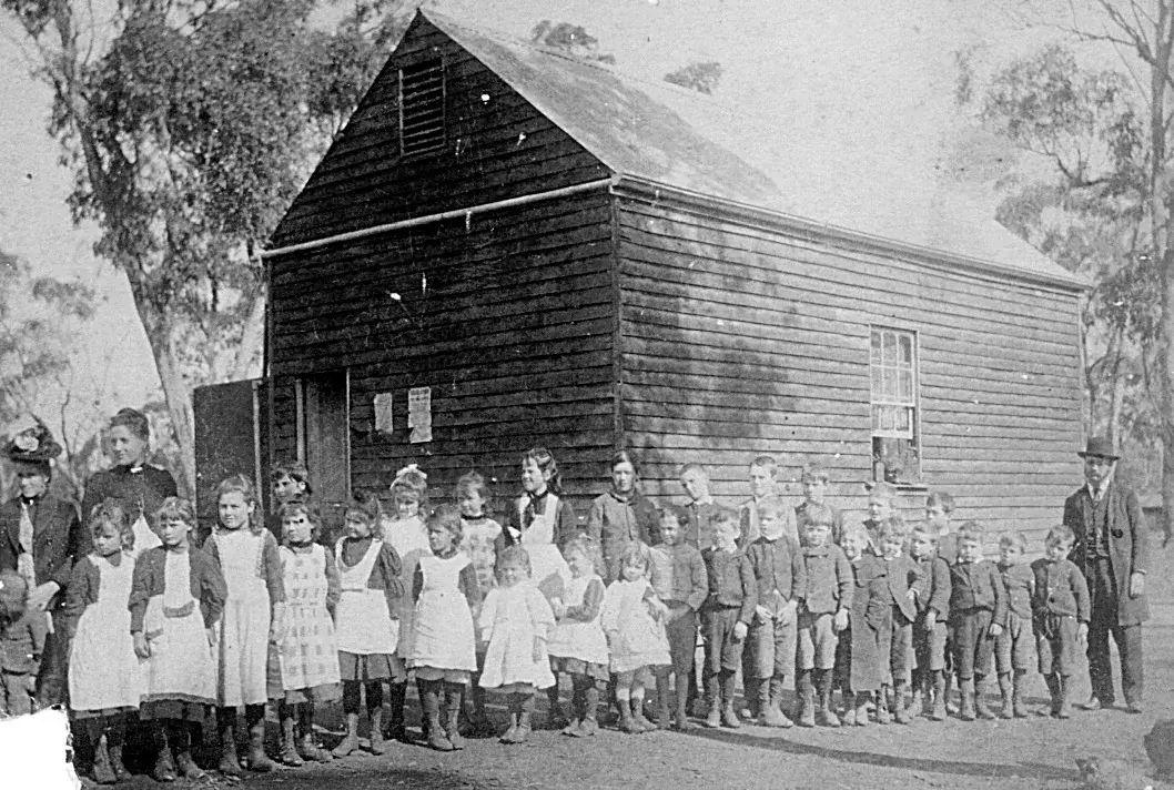 Children of Edward Gorey and his brother Daniel Gorey attended Angustown State School near Whroo in the 1890s.